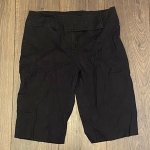 Vintage 00’s black shorts